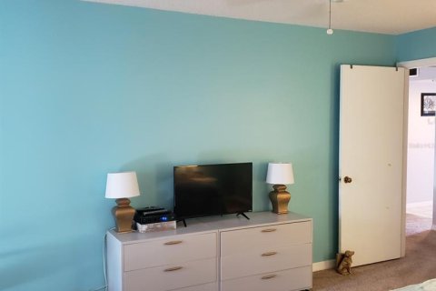 Condominio en alquiler en Bradenton, Florida, 2 dormitorios, 130.81 m2 № 988763 - foto 9