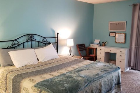 Condominio en alquiler en Bradenton, Florida, 2 dormitorios, 130.81 m2 № 988763 - foto 11