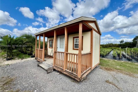 Immobilier commercial à vendre à Homestead, Floride № 1992476 - photo 7