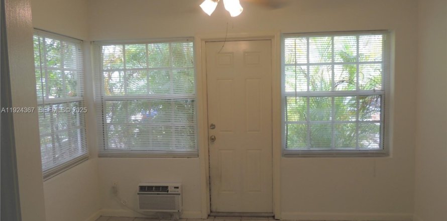 Condo à Miami Beach, Floride, 1 chambre № 1982899