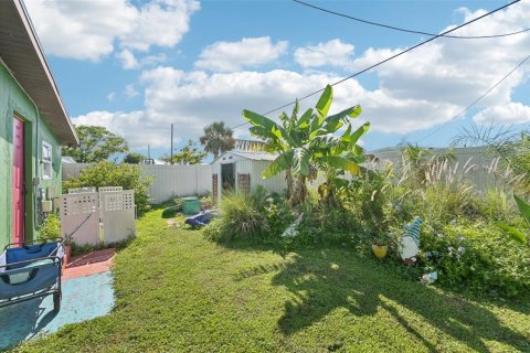 Casa en venta en Port Charlotte, Florida, 2 dormitorios, 103.68 m2 № 1910724 - foto 25