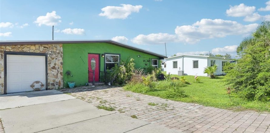 Casa en Port Charlotte, Florida 2 dormitorios, 103.68 m2 № 1910724