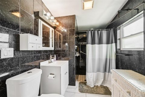 Casa en venta en Port Charlotte, Florida, 2 dormitorios, 103.68 m2 № 1910724 - foto 13