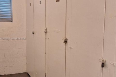 Купить кондоминиум в Халландейл-Бич, Флорида 1 спальня, 67.82м2, № 2066300 - фото 22