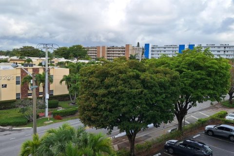 Купить кондоминиум в Халландейл-Бич, Флорида 1 спальня, 67.82м2, № 2066300 - фото 6
