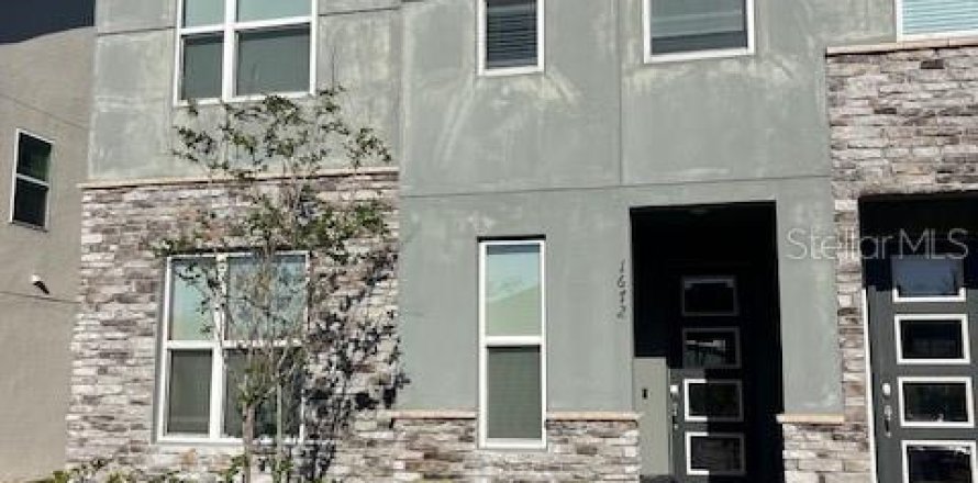 Touwnhouse à Kissimmee, Floride 6 chambres, 213.12 m2 № 1586356