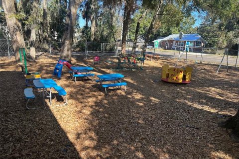 Propiedad comercial en venta en Gainesville, Florida, 327.39 m2 № 1554090 - foto 17