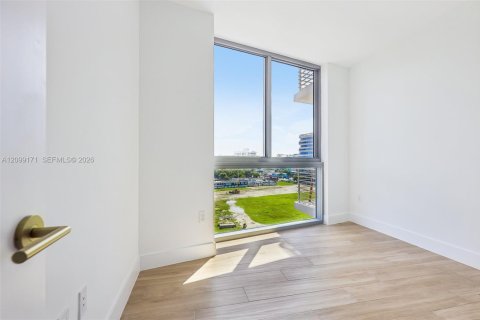 Copropriété à vendre à Miami, Floride: 2 chambres № 2400718 - photo 25