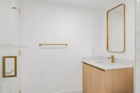 Copropriété à vendre à Miami, Floride: 2 chambres № 2400718 - photo 24