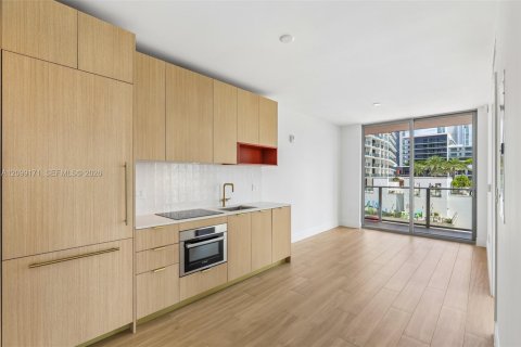 Copropriété à vendre à Miami, Floride: 2 chambres № 2400718 - photo 3