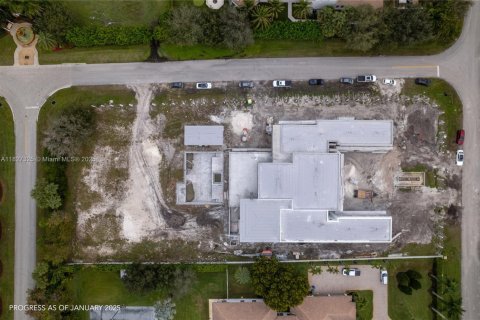 Casa en venta en Southwest Ranches, Florida, 9 dormitorios, 1419.92 m2 № 1978026 - foto 29