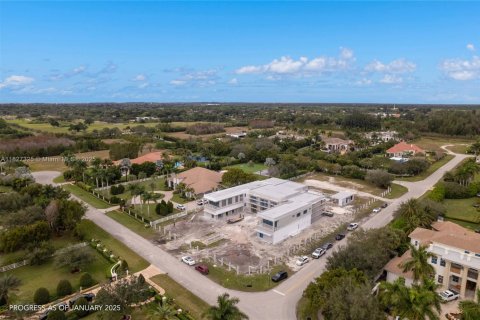 Casa en venta en Southwest Ranches, Florida, 9 dormitorios, 1419.92 m2 № 1978026 - foto 26