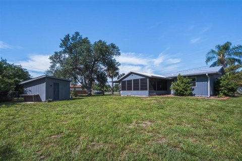 Villa ou maison à vendre à Port Charlotte, Floride: 2 chambres, 94.2 m2 № 2149138 - photo 5
