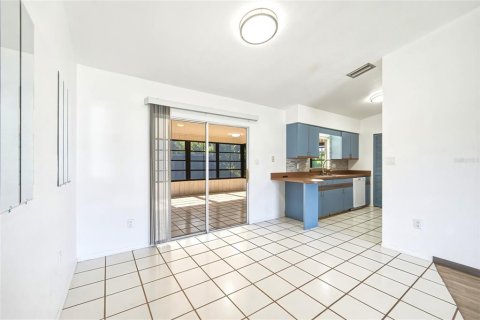 Villa ou maison à vendre à Port Charlotte, Floride: 2 chambres, 94.2 m2 № 2149138 - photo 15