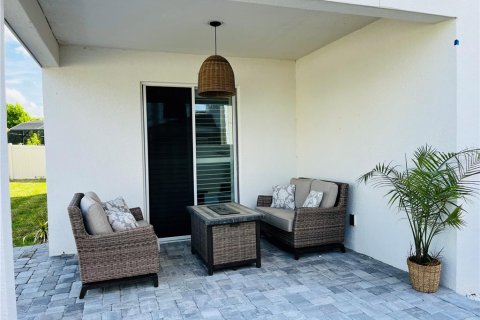 House in Winter Garden, Florida 5 bedrooms, 352.38 sq.m. № 2408468 - photo 29