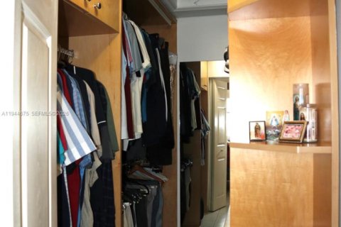 Copropriété à vendre à Doral, Floride: 2 chambres, 121.52 m2 № 2001188 - photo 23