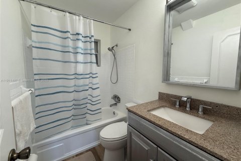 Купить кондоминиум в Лодерхилл, Флорида 2 спальни, 88.26м2, № 1967328 - фото 8