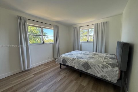 Купить кондоминиум в Лодерхилл, Флорида 2 спальни, 88.26м2, № 1967328 - фото 7