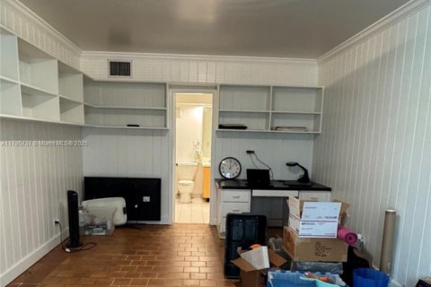 Villa ou maison à vendre à Miami Shores, Floride: 5 chambres, 539.95 m2 № 1875371 - photo 28