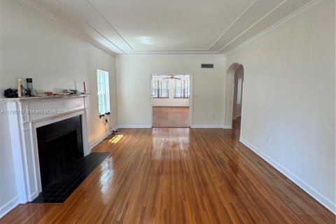 Villa ou maison à vendre à Miami Shores, Floride: 5 chambres, 539.95 m2 № 1875371 - photo 13