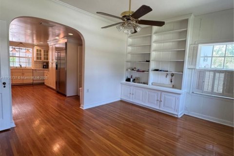 Villa ou maison à vendre à Miami Shores, Floride: 5 chambres, 539.95 m2 № 1875371 - photo 20