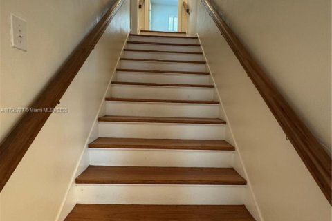 Villa ou maison à vendre à Miami Shores, Floride: 5 chambres, 539.95 m2 № 1875371 - photo 23