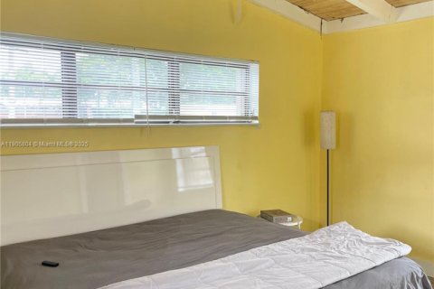 Villa ou maison à vendre à Lauderdale Lakes, Floride: 3 chambres, 159.42 m2 № 1966763 - photo 4