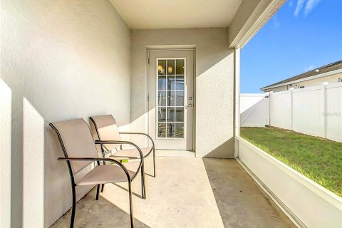 House in Lake Wales, Florida 4 bedrooms, 151.15 sq.m. № 1542702 - photo 25
