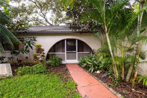Casa en venta en Clearwater, Florida, 3 dormitorios, 127.55 m2 № 1906323 - foto 2