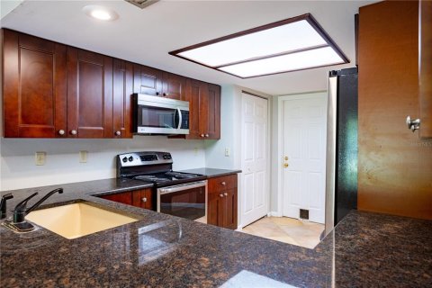 Casa en venta en Clearwater, Florida, 3 dormitorios, 127.55 m2 № 1906323 - foto 10