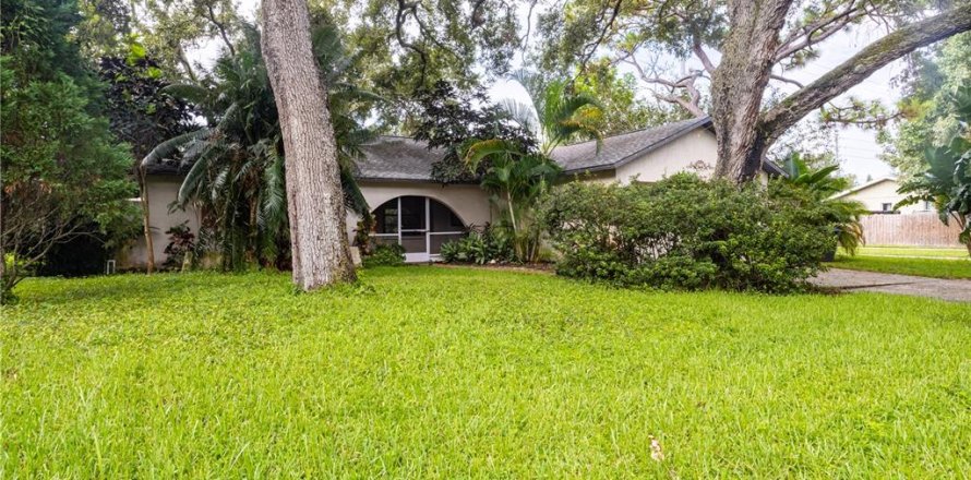 Casa en Clearwater, Florida 3 dormitorios, 127.55 m2 № 1906323