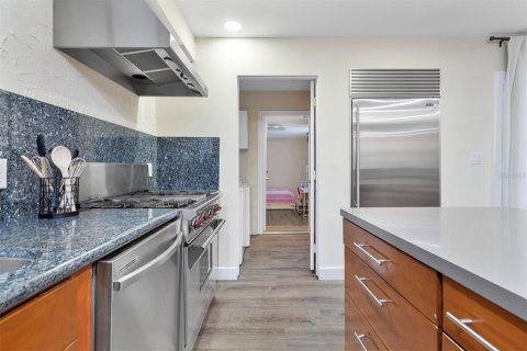 Casa en venta en Hollywood, Florida, 2 dormitorios, 146.32 m2 № 1805838 - foto 20