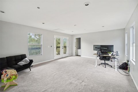 House in Weeki Wachee, Florida 4 bedrooms, 211.63 sq.m. № 1879344 - photo 28