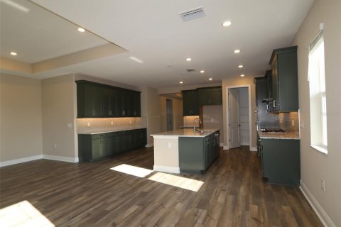 Villa ou maison à vendre à Lakewood Ranch, Floride: 3 chambres, 217.11 m2 № 1869228 - photo 6