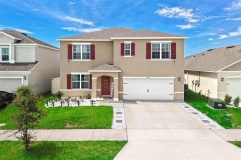 Villa ou maison à Haines City, Floride 5 chambres, 241.64 m2 № 2132346