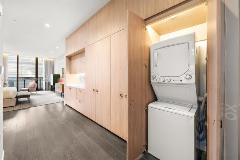 Купить кондоминиум в Майами, Флорида 58.62м2, № 2054478 - фото 17