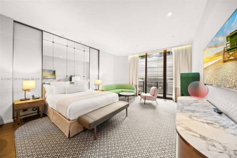 Купить кондоминиум в Майами, Флорида 58.62м2, № 2054478 - фото 2