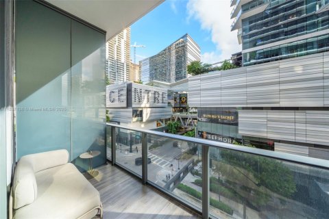 Купить кондоминиум в Майами, Флорида 58.62м2, № 2054478 - фото 5