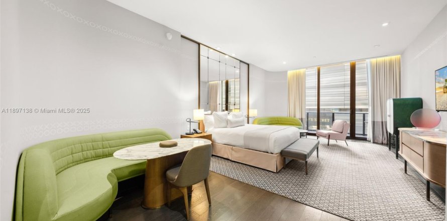 Студия в кондо в Майами, Флорида № 2054478