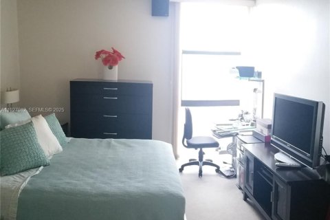 Condominio en venta en Aventura, Florida, 1 dormitorio, 70.14 m2 № 1986876 - foto 3