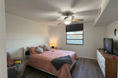 Copropriété à louer à Davie, Floride: 2 chambres, 128.67 m2 № 2026709 - photo 9