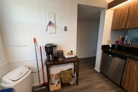 Copropriété à louer à Davie, Floride: 2 chambres, 128.67 m2 № 2026709 - photo 5