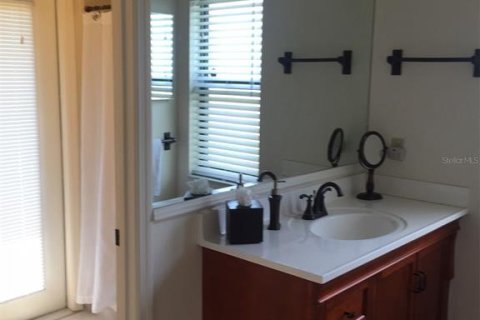 Villa ou maison à louer à Orlando, Floride: 2 chambres, 136.47 m2 № 2433262 - photo 14