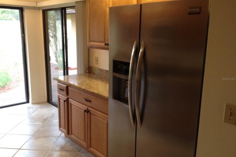 Villa ou maison à louer à Orlando, Floride: 2 chambres, 136.47 m2 № 2433262 - photo 6