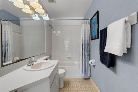 Villa ou maison à vendre à Bradenton, Floride: 3 chambres, 133.69 m2 № 2120706 - photo 27