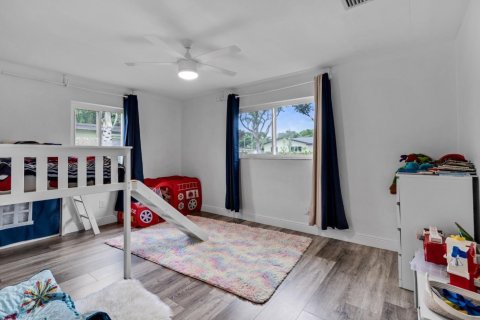 House in Hollywood, Florida 3 bedrooms, 137.5 sq.m. № 2174180 - photo 6