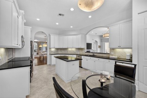 Condo in West Palm Beach, Florida, 3 bedrooms  № 2158628 - photo 15