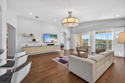 Condo in West Palm Beach, Florida, 3 bedrooms  № 2158628 - photo 17