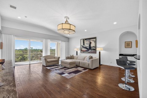 Condo in West Palm Beach, Florida, 3 bedrooms  № 2158628 - photo 16