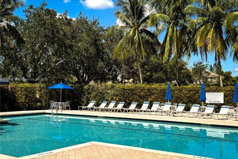 Adosado en alquiler en Weston, Florida, 2 dormitorios, 117.15 m2 № 1888317 - foto 4
